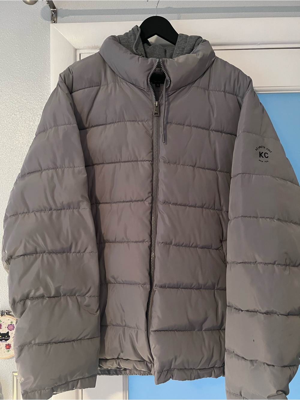 Kenneth Cole Light Gray Quilted Puffer Jacket
